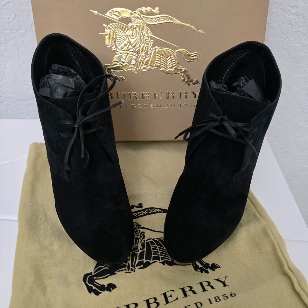 Burberry Women's Black Suede Ankle Boots